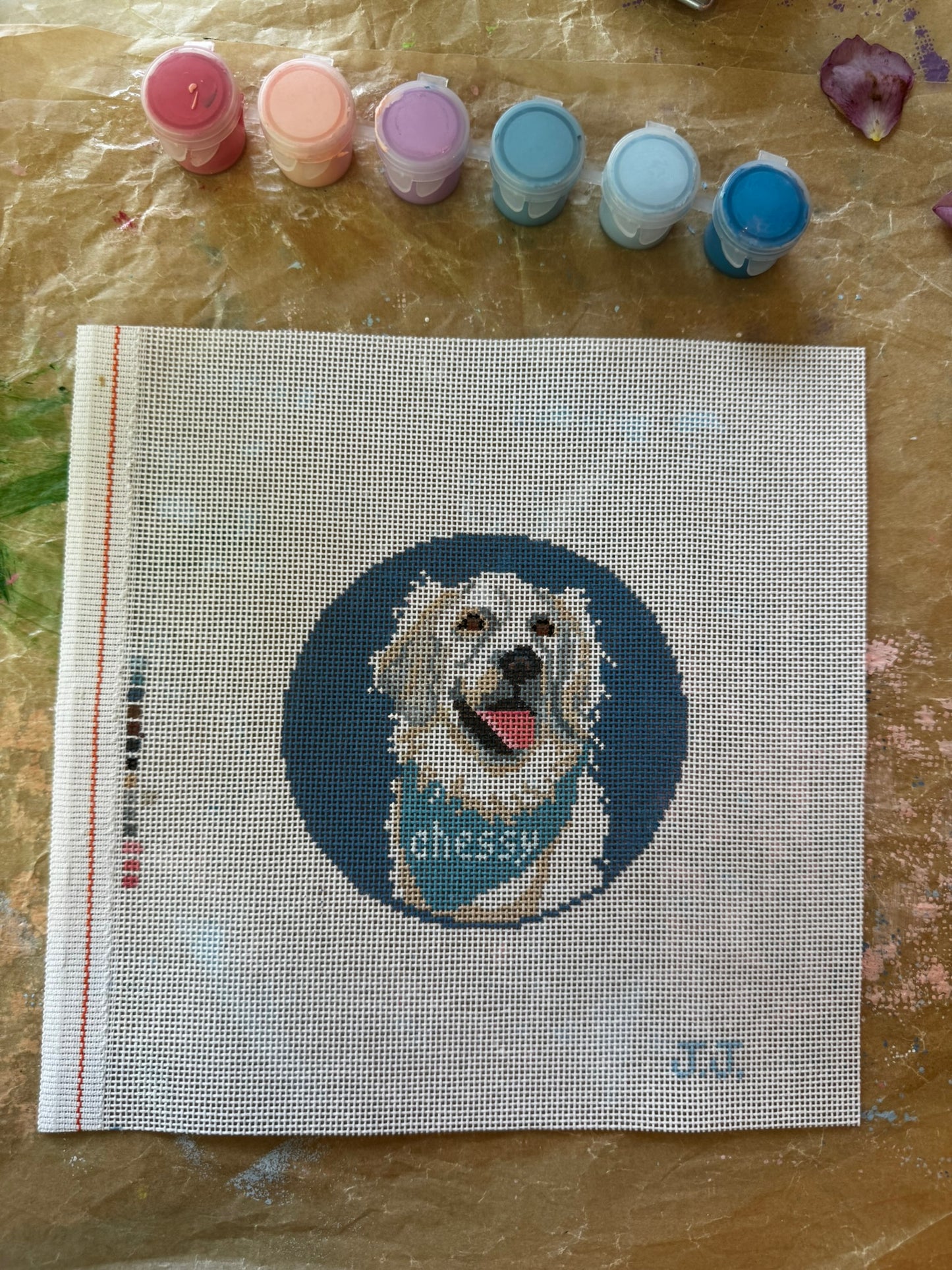 Custom Canvas - 4 in Round (Extra Detailing)